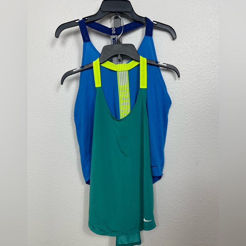 Nike Teal & Royal Blue Athletic Racerback Tank Tops Womens Size Medium Lot